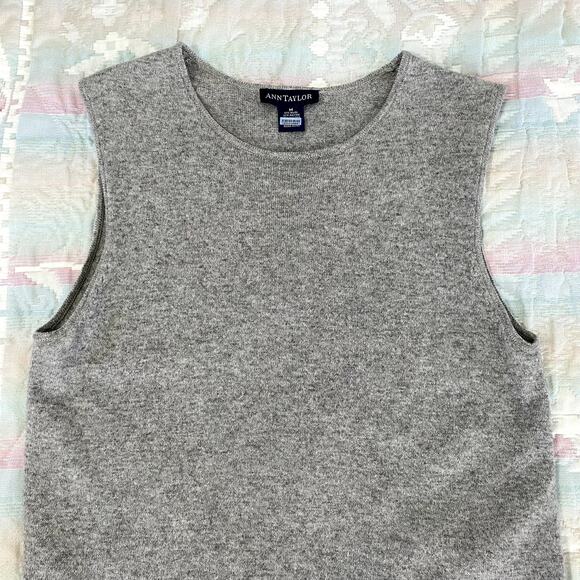 Ann Taylor Gray and Purple Sleeveless Wool Blend Sweater Vest Top - Picture 4 of 8